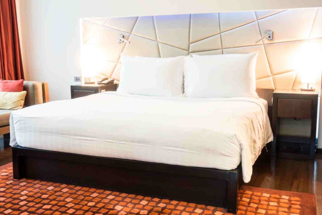 Lit queen size 